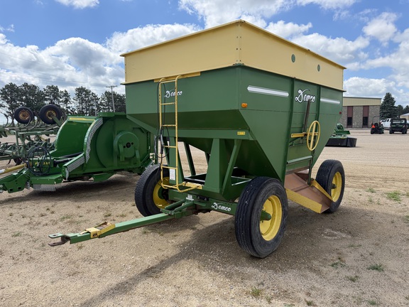 1994 Demco 365 Gravity Box