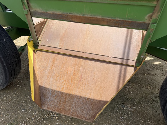 1994 Demco 365 Gravity Box