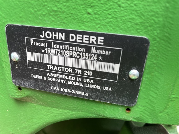 2024 John Deere 7R 210 Tractor