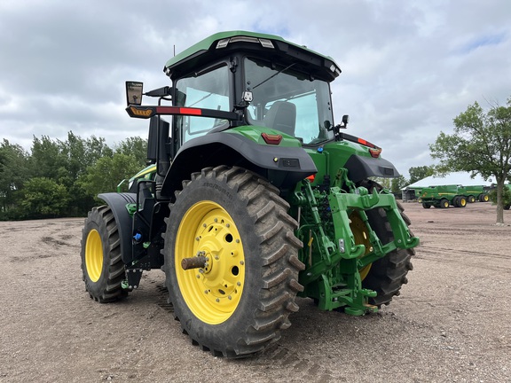 2024 John Deere 7R 210 Tractor