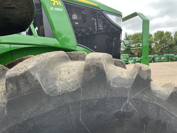 2024 John Deere 7R 210 Tractor