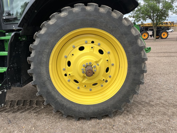2024 John Deere 7R 210 Tractor