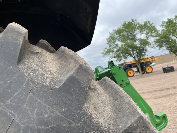 2024 John Deere 7R 210 Tractor