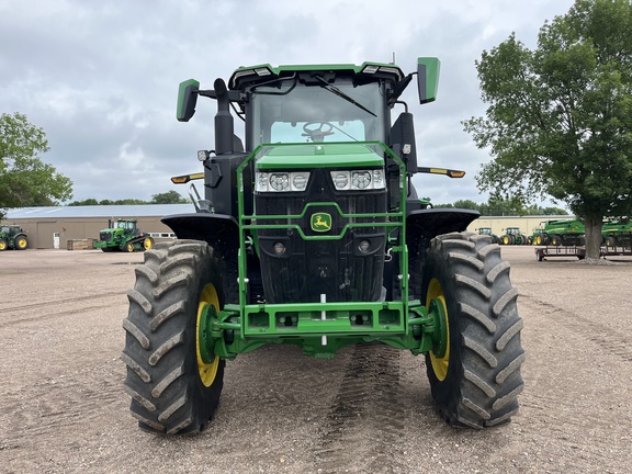 2024 John Deere 7R 210 Tractor