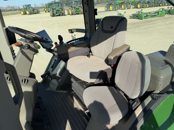 2024 John Deere 7R 210 Tractor
