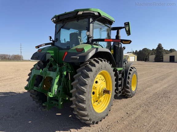 2024 John Deere 7R 210 Tractor