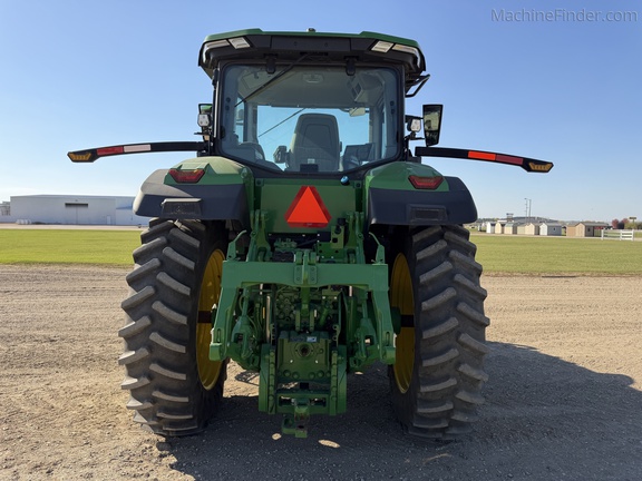 2024 John Deere 7R 210 Tractor