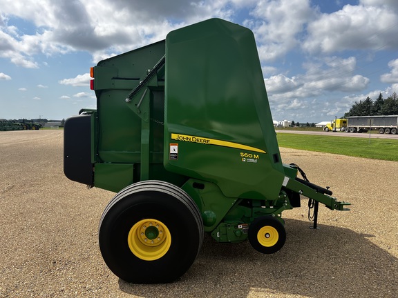 2019 John Deere 560M Baler/Round