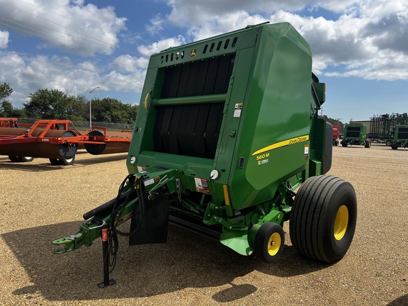 2019 John Deere 560M Baler/Round
