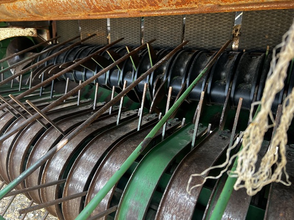 2019 John Deere 560M Baler/Round