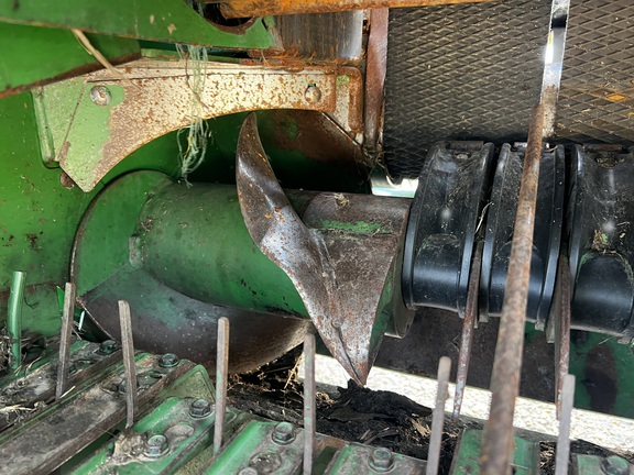 2019 John Deere 560M Baler/Round