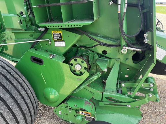 2019 John Deere 560M Baler/Round