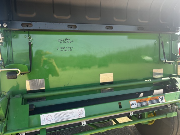 2022 John Deere 560M Baler/Round