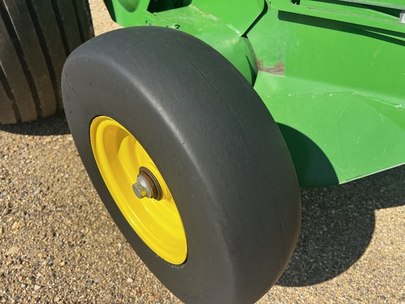 2022 John Deere 560M Baler/Round