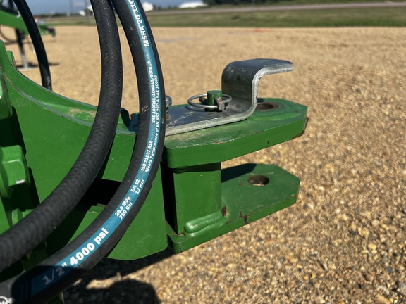 2022 John Deere 560M Baler/Round