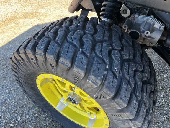 2023 John Deere XUV 835M ATV