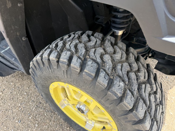 2023 John Deere XUV 835M ATV