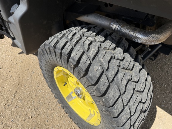 2023 John Deere XUV 835M ATV
