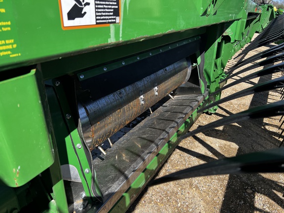 2024 John Deere RD40F Header Combine