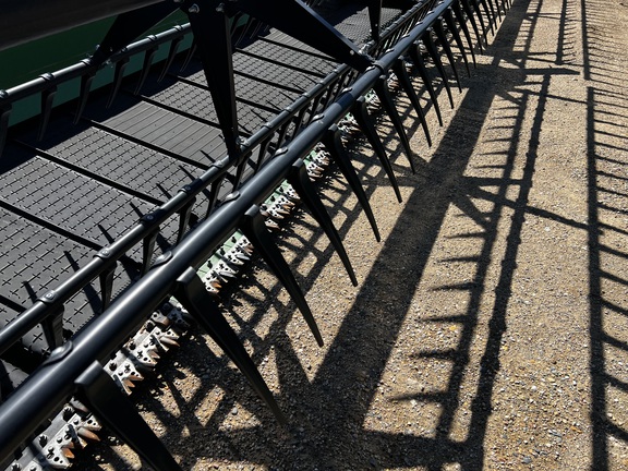 2024 John Deere RD40F Header Combine