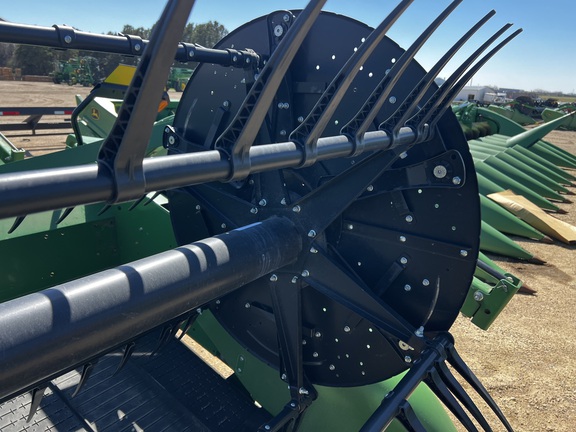 2024 John Deere RD40F Header Combine