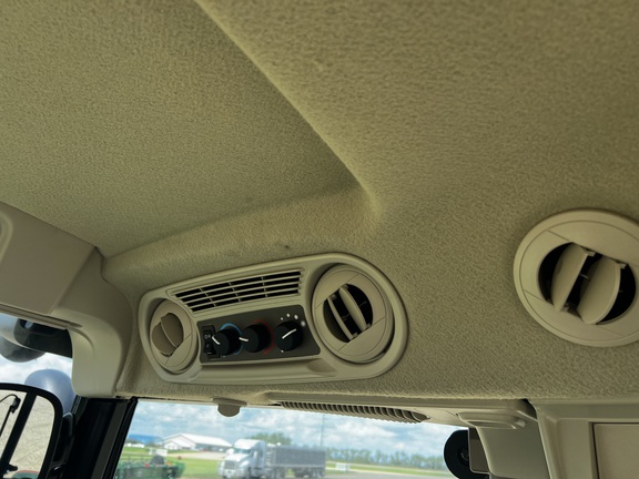 2024 John Deere 5095M Tractor