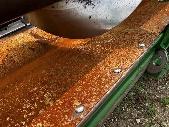 2014 John Deere 608C Header Corn Head