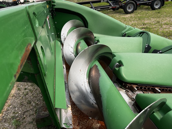 2014 John Deere 608C Header Corn Head