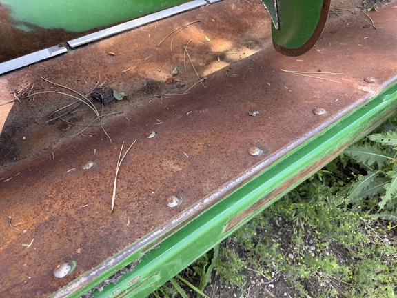 2014 John Deere 608C Header Corn Head