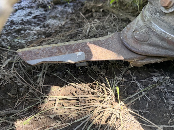 2014 John Deere 608C Header Corn Head