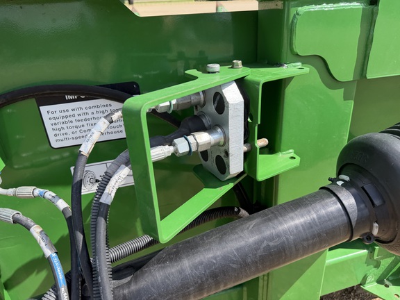 2014 John Deere 608C Header Corn Head