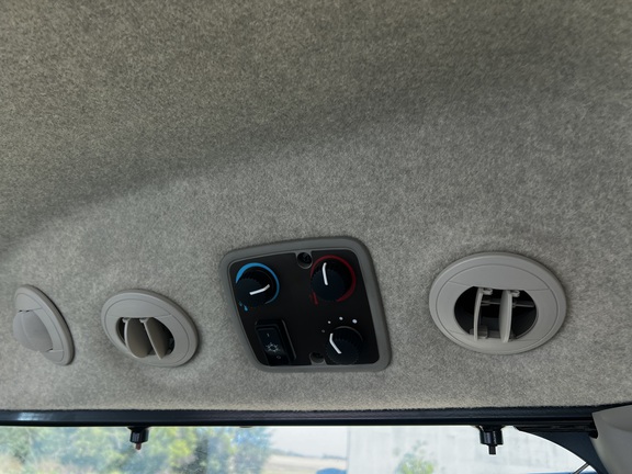 2025 John Deere 4066R Tractor Compact