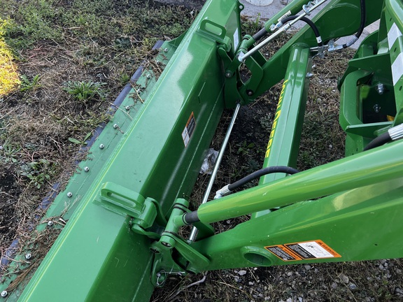 2025 John Deere 4066R Tractor Compact