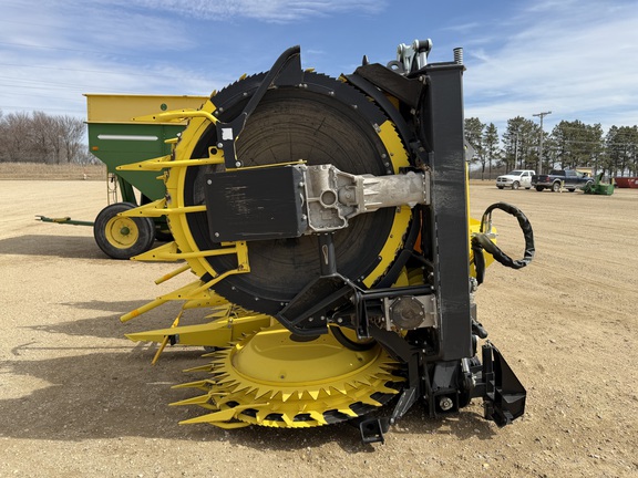 2025 John Deere 490 pro Header Forage