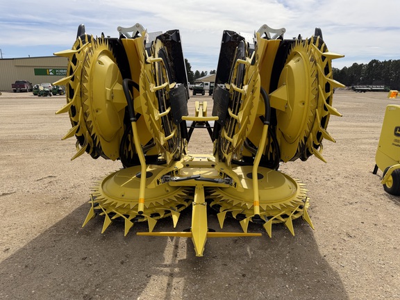 2025 John Deere 490 pro Header Forage