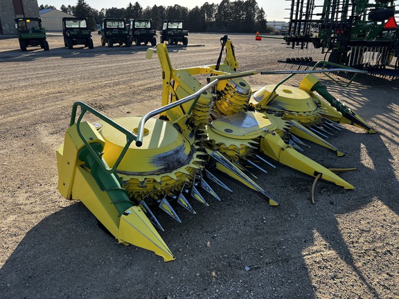 2015 John Deere 676 Header Forage