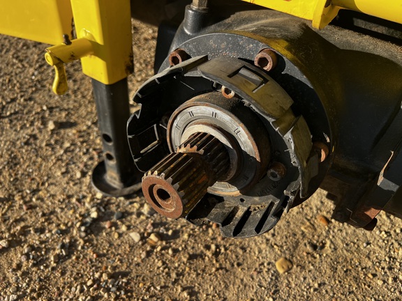 2015 John Deere 676 Header Forage