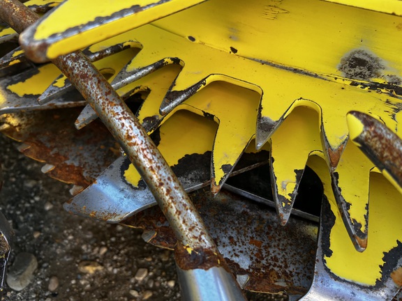 2015 John Deere 676 Header Forage