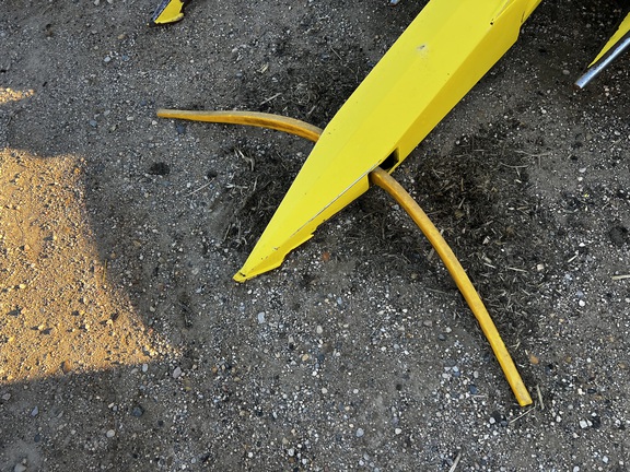 2015 John Deere 676 Header Forage