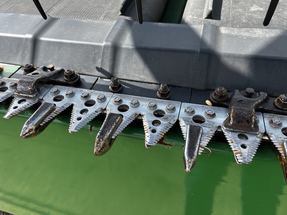 2013 John Deere 640FD Header Combine