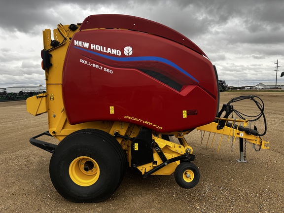 2022 New Holland Rollbelt 560 Baler/Round