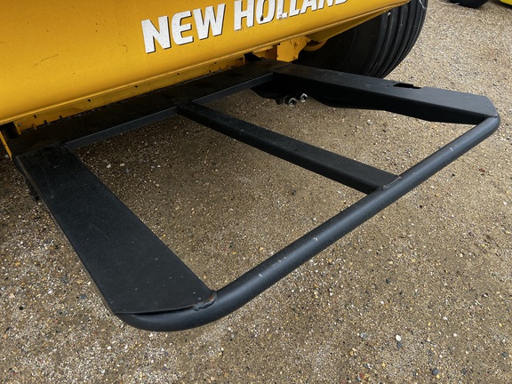 2022 New Holland Rollbelt 560 Baler/Round