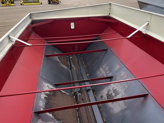 2000 Killbros 1400 Grain Cart