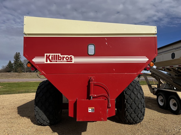 2000 Killbros 1400 Grain Cart