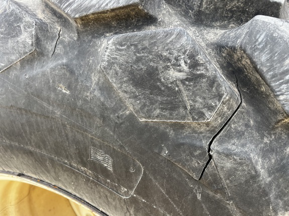 2000 Killbros 1400 Grain Cart