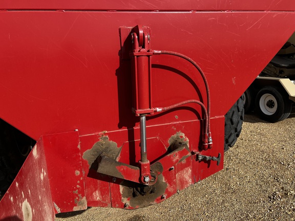 2000 Killbros 1400 Grain Cart