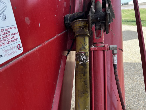 2000 Killbros 1400 Grain Cart