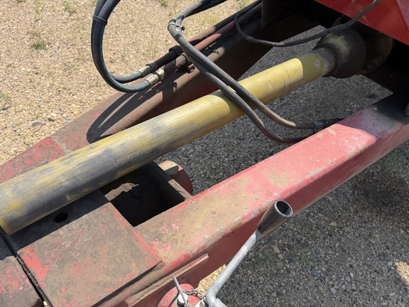 2000 Killbros 1400 Grain Cart