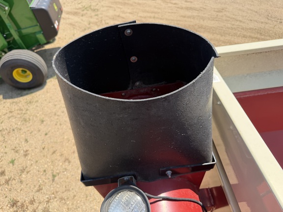 2000 Killbros 1400 Grain Cart
