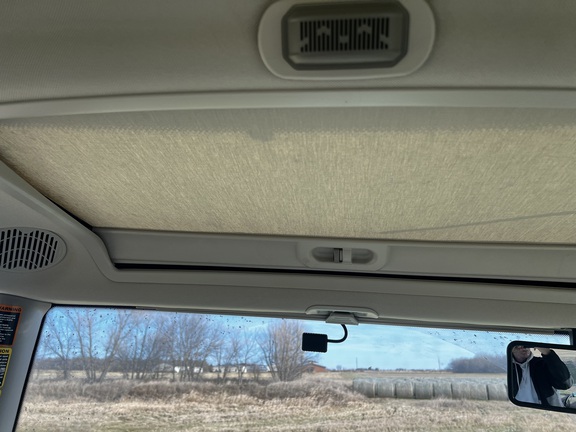 2025 John Deere 6R 215 Tractor